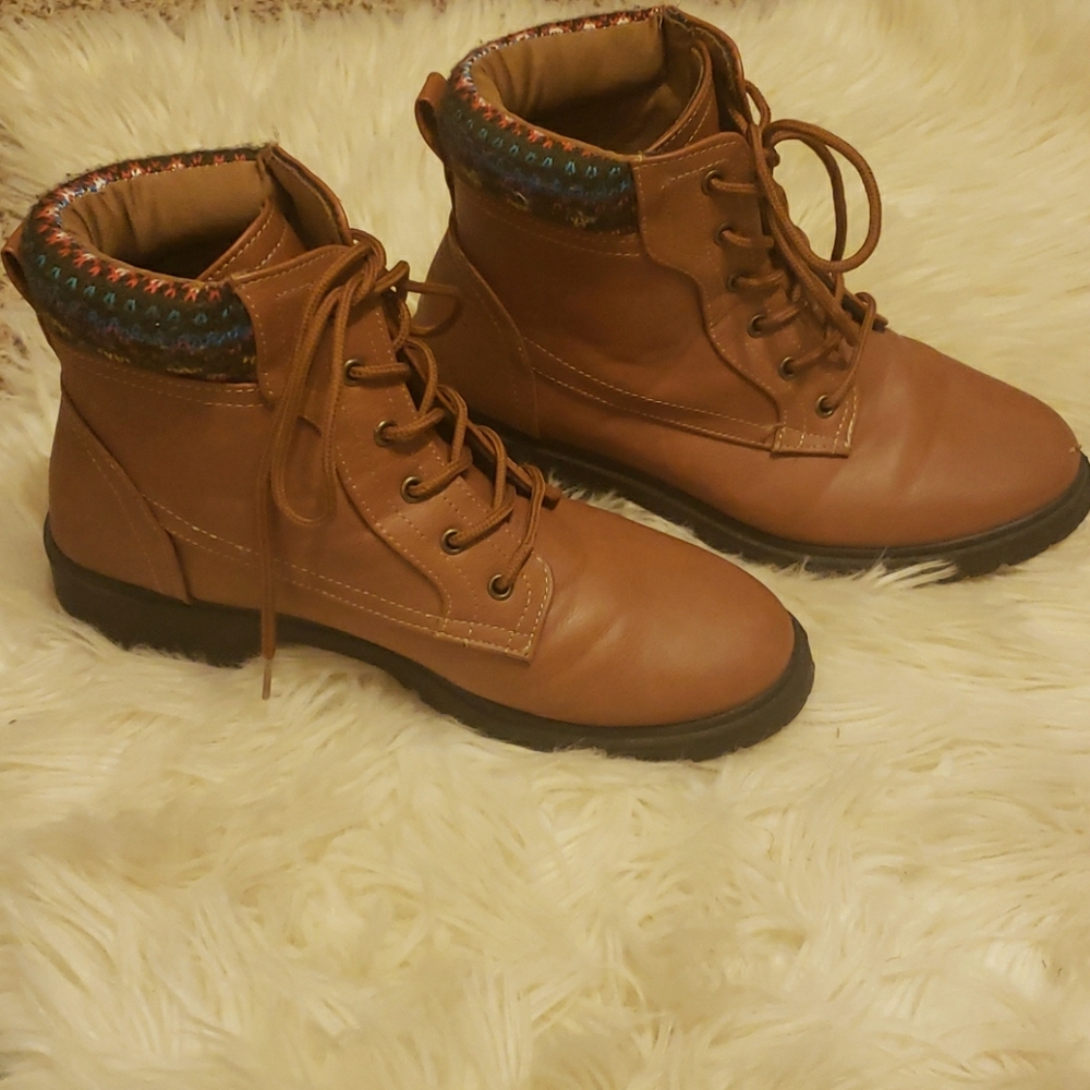 Faux leather ETC hiking boots